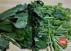 Illustration of how to make cold spinach 1