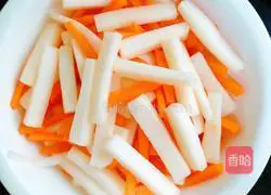 Illustration of how to make sour and crisp radish 5 