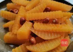 Illustration of how to make wolf tooth potatoes 8