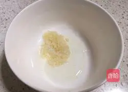 Illustration of how to make cold lotus root 6