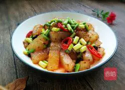 Illustration of how to make fried garlic sprouts jelly 9