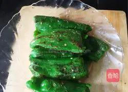 Illustration of home-style tiger skin green pepper 4