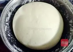 Illustration of how to make bean paste buns 6