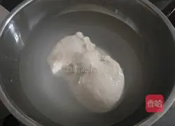 Illustration of how to wash your face with Liangpi 3