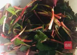 Illustration of how to make cold folded ear root 1