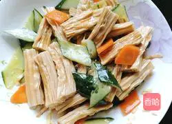 Illustration of how to make cucumber mixed with yuba 8