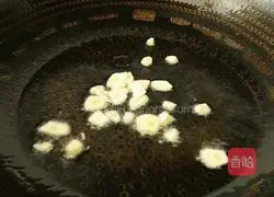 Illustration of how to make stir-fried fungus 4