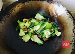 Illustration of how to make fried rapeseed with oil 6