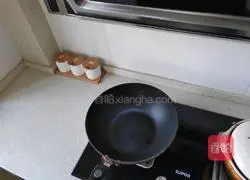 Illustration of how to fry kelp 3