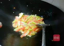 Illustration of how to stir-fry watermelon rind 3