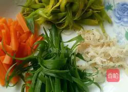 Illustration on how to make innovative shrimp, yellow and broccoli 2