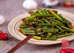 Korean home-cooked dishes: It turns out that you can still make garlic moss like this.It's delicious and the best way to make rice.11