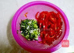 Illustration of how to stir-fry snails 5