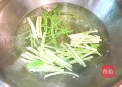 Sichuan - Recipe for Refreshing Peanut Buds 7