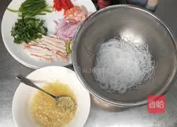 Nanyang Seafood Vermicelli Recipe Illustration 1