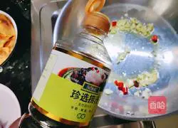 Illustration of how to make Liangpi fragrant dried cucumbers 5