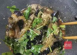 Illustration of how to make cold eggplant 21