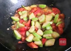 Zucchini, yes, yes Illustration of how to touch tomatoes 7