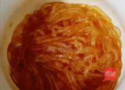 Illustration of how to make pickled vegetable powder 6