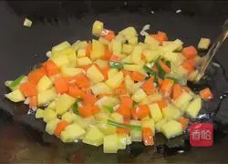 Illustration of how to make diced carrots and potatoes 6