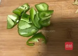 Fried potatoes Illustration of how to make silk 5