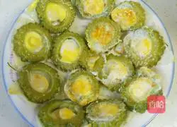 Illustration of how to make bitter melon and quail eggs 8