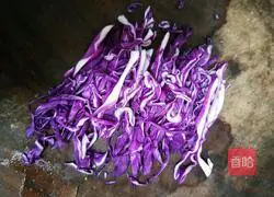 Illustration of how to make spiced potato shreds 2