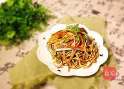 Illustration of how to mix black bean skin skillfully 1