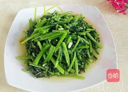 Illustration of how to make stir-fried chrysanthemum 7