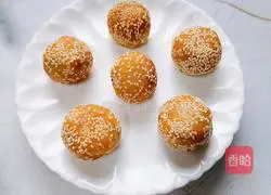 Illustration of how to make fried sweet potato balls 14