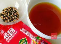 Illustration of how to make hot sauce potato chips 2