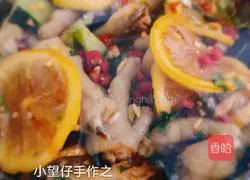 Illustration of Internet celebrity lemon chicken feet recipe 7