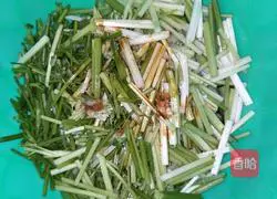  Illustration of how to make cold celery 3