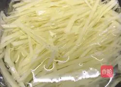 Illustration of how to make tomato and potato shreds 2