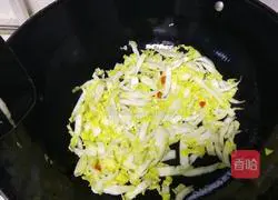 Illustration of how to make spicy baby cabbage 4