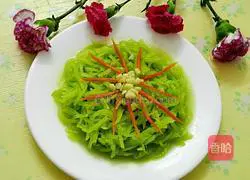 Illustration of how to make stir-fried shredded lettuce 7