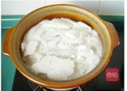 Illustration of how to make salt-baked chicken 11