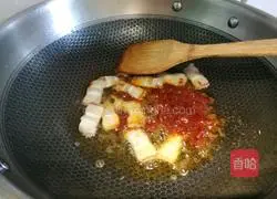 Illustration of how to stir-fry yuba with green garlic 2