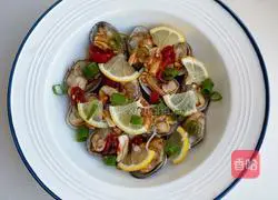 Illustration of how to make spicy and sour clams 8