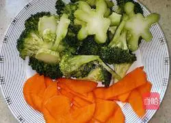 Illustration of how to make cold broccoli 1