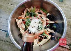 Illustration of how to make cold yuba 13