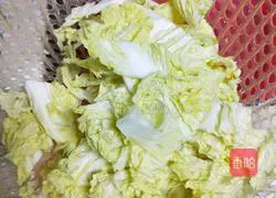 Illustration of spicy and sour cabbage 4