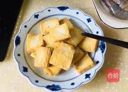 Illustration of how to make salt-fried tofu 6