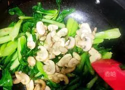 Illustration of how to make stir-fried vegetables with mushrooms 13