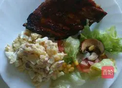 Illustration of how to make lettuce salad 7