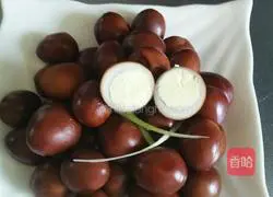 Illustration of how to make braised quail eggs 8