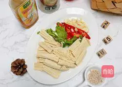 Illustration of how to make cold yuba 1