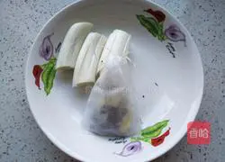 Illustration of how to make crystal pig skin jelly 6