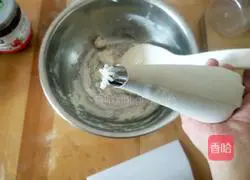 Illustration of how to make Double Berry Snow Mountain 5