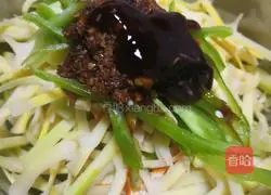 Illustration of how to make cold bamboo shoots 4